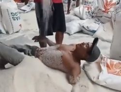 Mandi Beras di Gudang Bulog, Pekerja Tuai Kecaman dan Sanksi Pemecatan